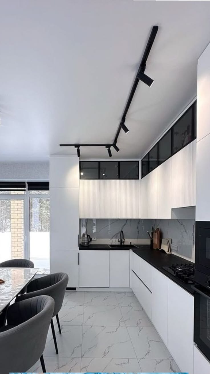 RENOVARl HOUSE - 1